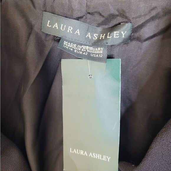 NEW Vintage Laura Ashley black goth velvet cuff long victorian coat jacket 12 - Picture 6 of 11